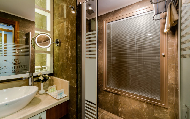 Sensitive Premium Resort & Spa - All Inclusive