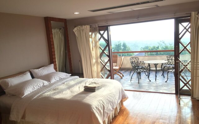 Phuripimarn Penthouse