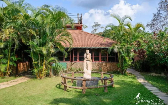 Shangri La Jungle Resort