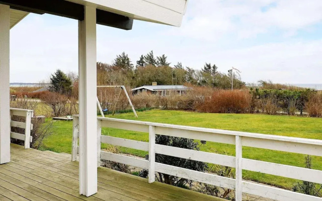 6 Person Holiday Home in Spottrup-by Traum