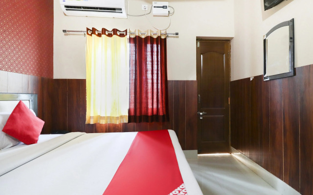 OYO 35382 Hotel Moon Light