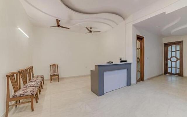 OYO 28853 Harkesh Residency