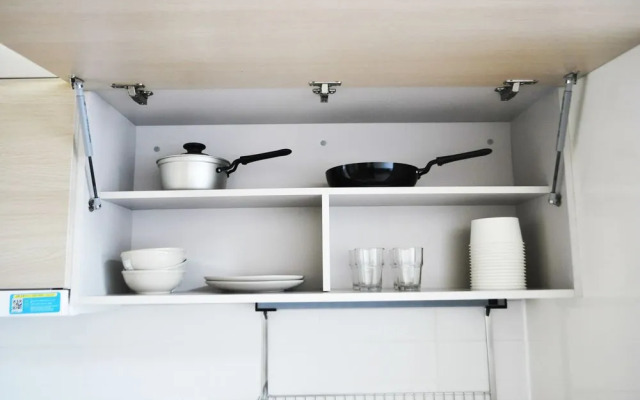 The November Stay in Songdo Honestar