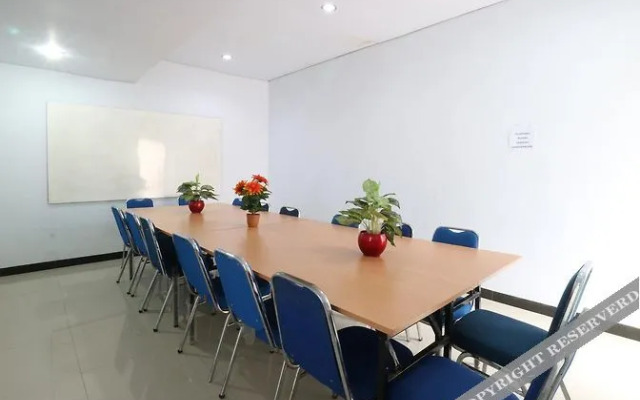 OYO 92656 Jati Residence Pulo Gadung