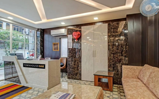 Townhouse OAK VS Shivanya