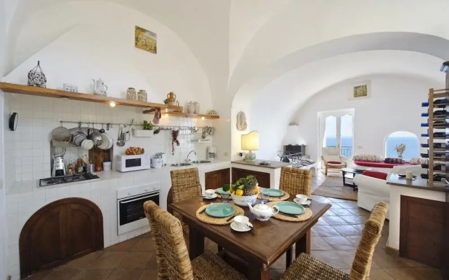 Casale Fralisa - Marvelous Terrace and hot tub With sea View