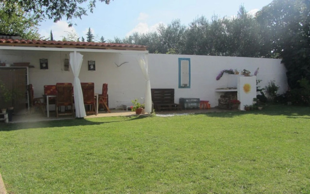 Ante - Free Parking - A2