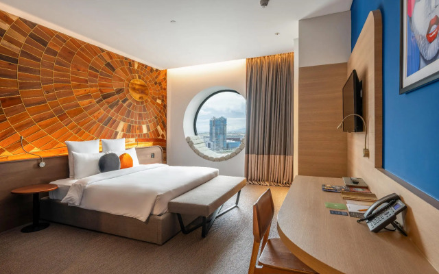 SUN & MOON, Riverside Hotel