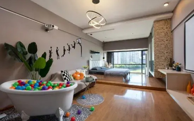 Guanhu Bojin Apartment