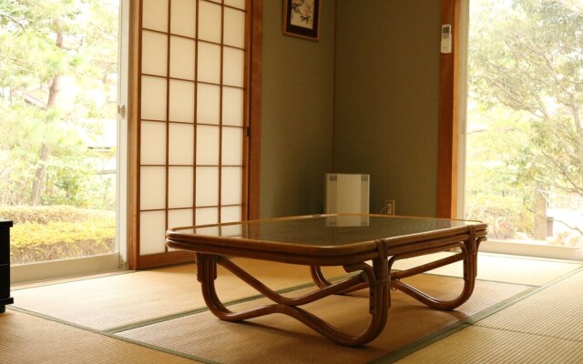 Heart Land Hills 2 Great hall house