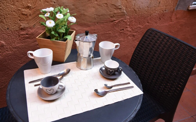 Trastevere Studio with Terrace