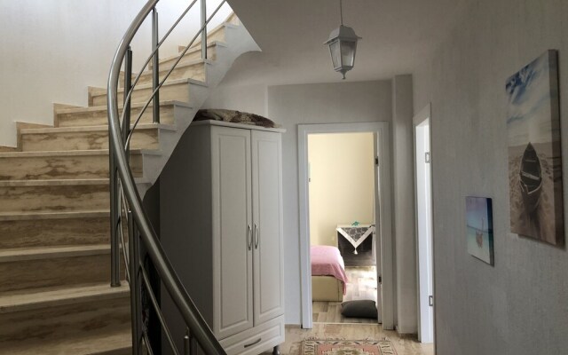 Sari Villa
