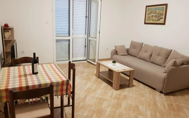 Apartments Lazarevic