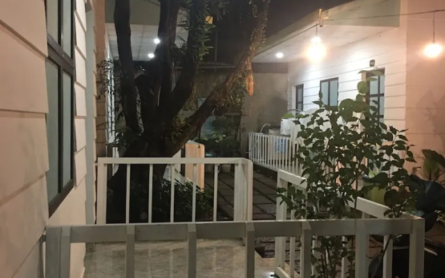 Hani House