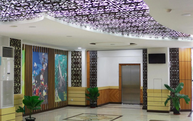 UNP Hotel and Convention Center