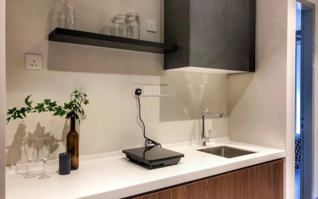 Expressionz Professional Suites by Luxurious Lifestyle Living
