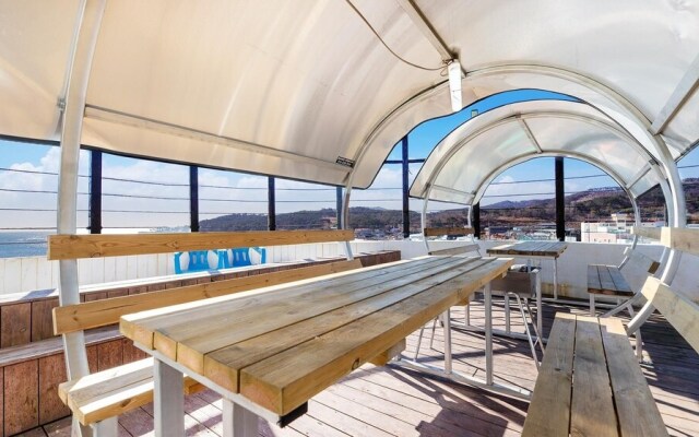 Gyeongju Neulsiwon Pension