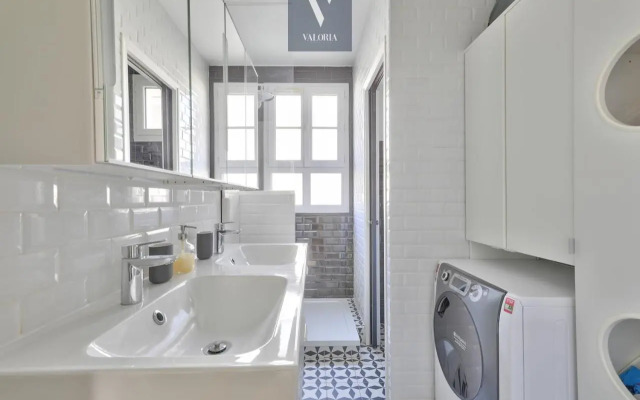 Spacieux et confortable T3 dans Paris