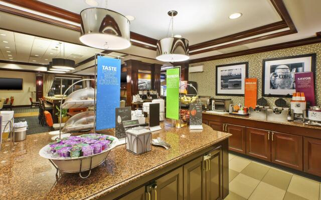 Hampton Inn Dulles - Cascades