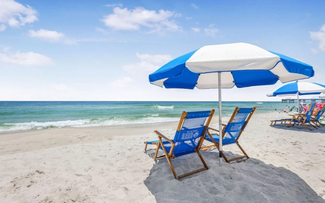 Palms 915- Premier Beachfront Condo