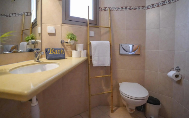 two bed room apartment 5 min walk to the beach