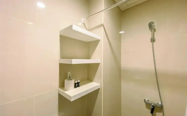 Cozy and Enjoy Living Studio at Vasaka Solterra Apartment