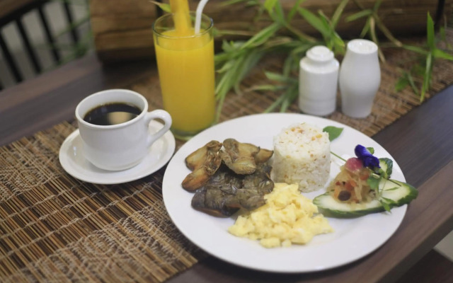Coron Soleil Express Hotel