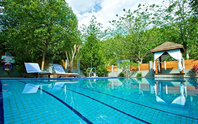 Papago International Resort