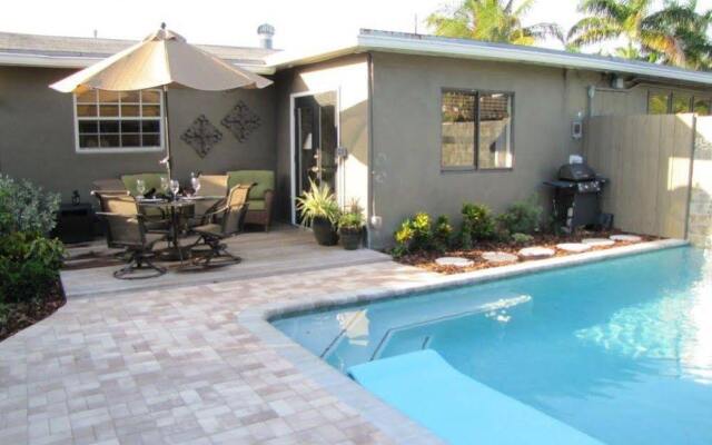 Wilton Bungalow West