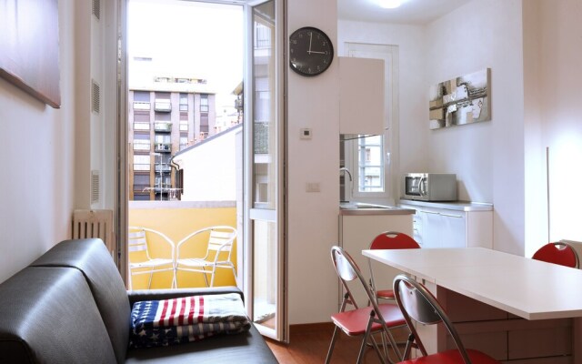Bright New House near Navigli District