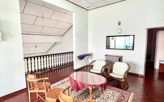 Teratai Homestay Batu Buruk