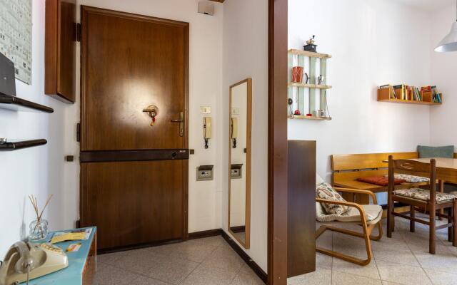 Classic Style Apartment by Wonderful Italy