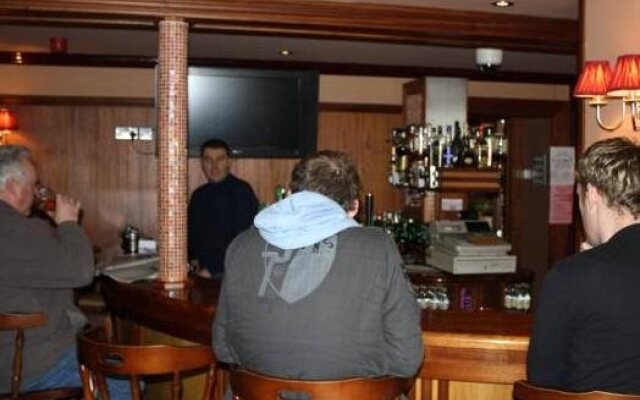Barr na Sraide Inn