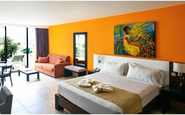 Hommage Hotel & Residences