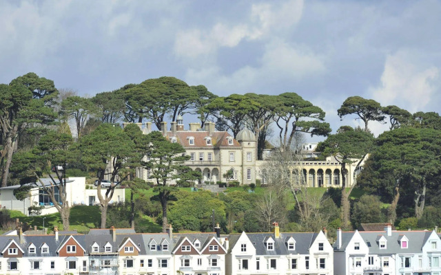 Fowey Hall