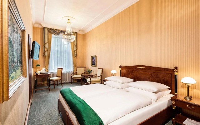 Best Western Premier Grand Hotel Russischer Hof