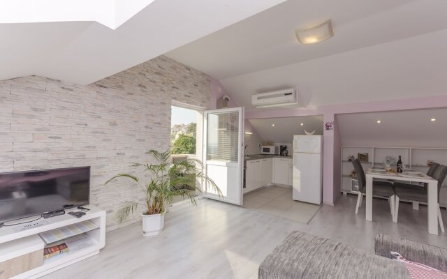 Apartment Golden Sunset