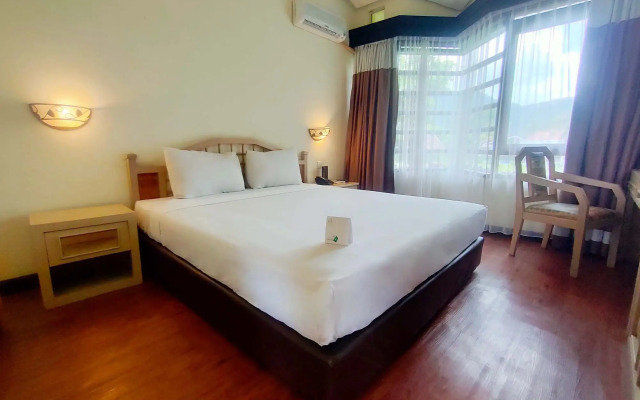 éL Hotel Kartika Wijaya Batu