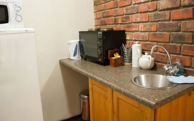Lily Guesthouse