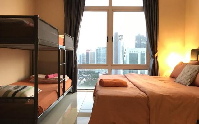 JB City Shopping Mall Apartment