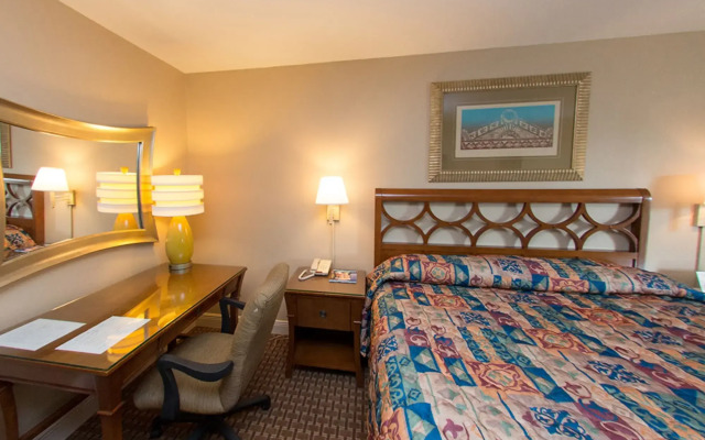 OYO Hotel Audubon Baton Rouge Port Allen I-10