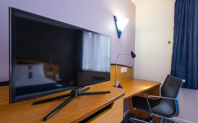 Holiday Inn Express Manchester East by IHG