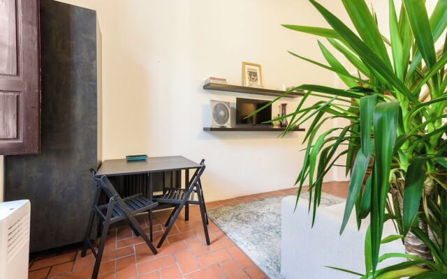 Ognissanti Flat by Mmega