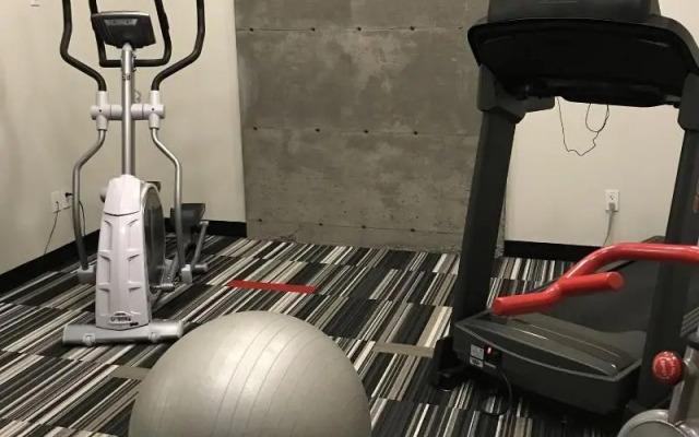 Grand Times Hotel Sherbrooke