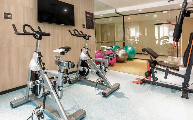 ibis Zhengzhou Longhai Road