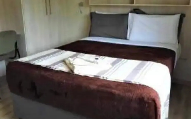 2 Bed Apartment With En-suite Kitchenette - 2065