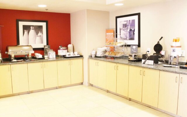 Hampton Inn & Suites Modesto-Salida