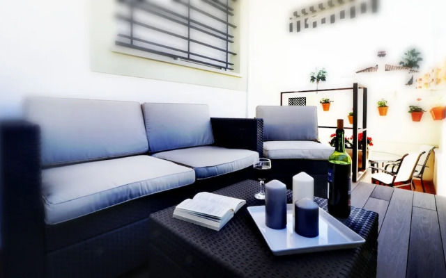 Summerland Apartments Rota