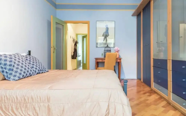 JOIVY Cozy Flat for 4 w/ Patio, Nearby Navigli