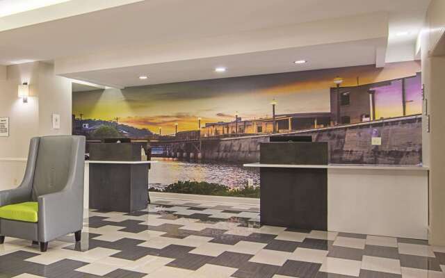 La Quinta Inn & Suites by Wyndham Prattville